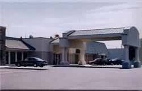Hotel HOWARD JOHNSON PLAZA HOTEL