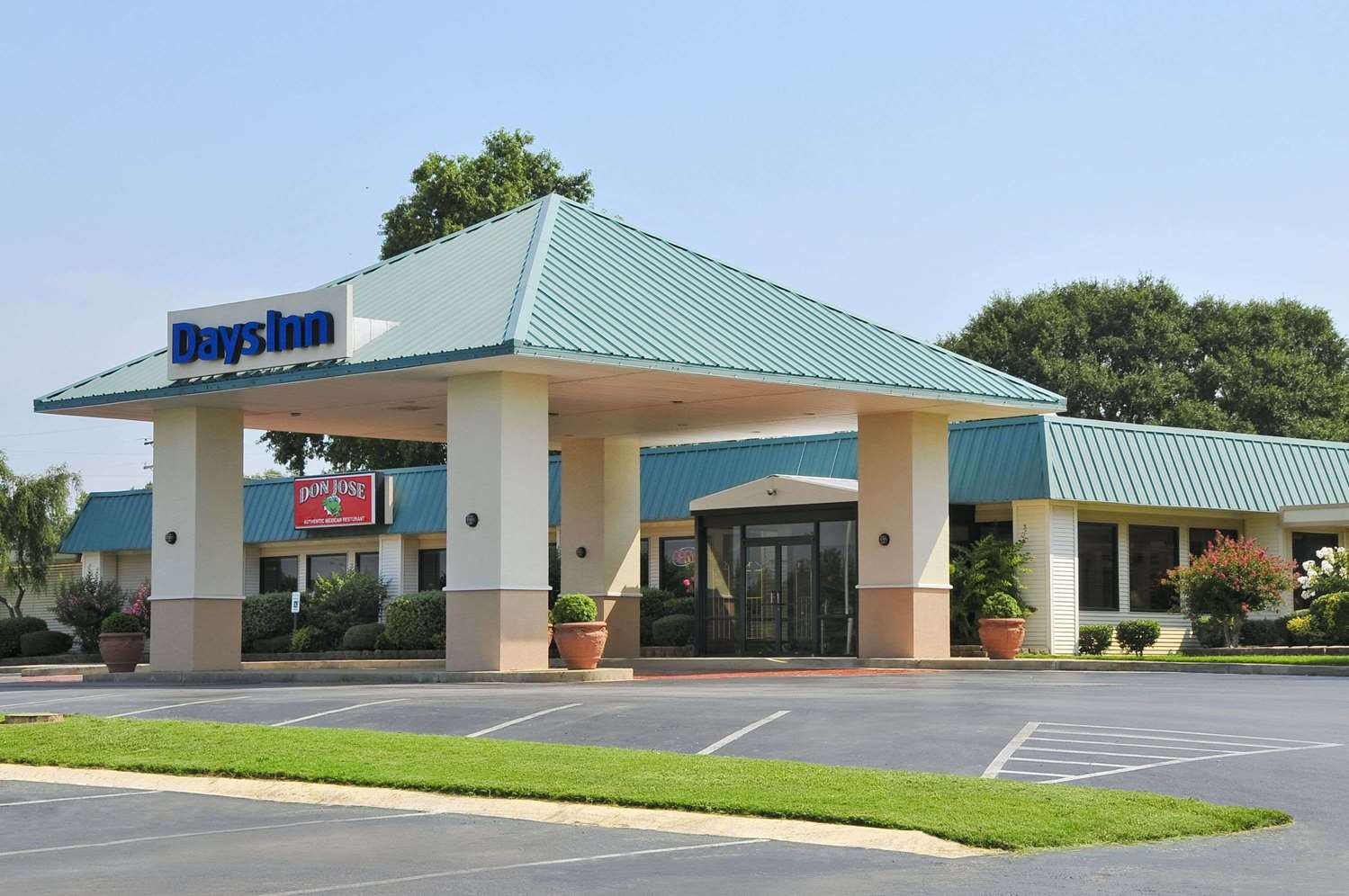 Hotel DAYS INN FORREST CITY