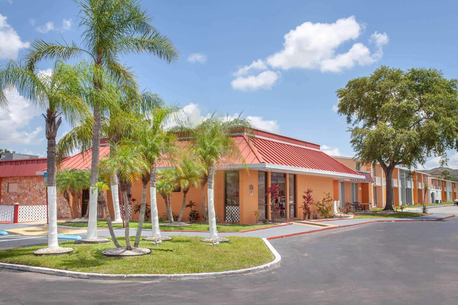 Hotel TRAVELODGE BY WYNDHAM KISSIMMEE EAST
