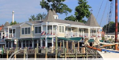 Hotel GRAND HARBOR INN