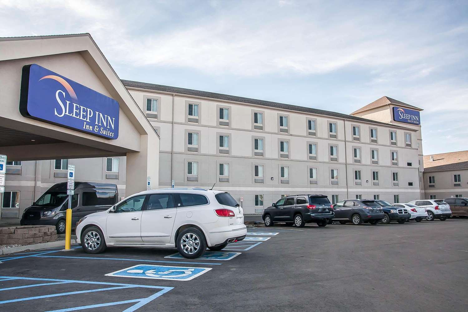 Hotel SLEEP INN & SUITES