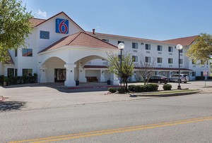 Hotel MOTEL 6 BEDFORD TX