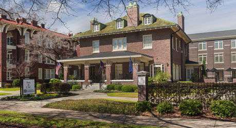 Hotel INN AT USC WYNDHAM GARDEN