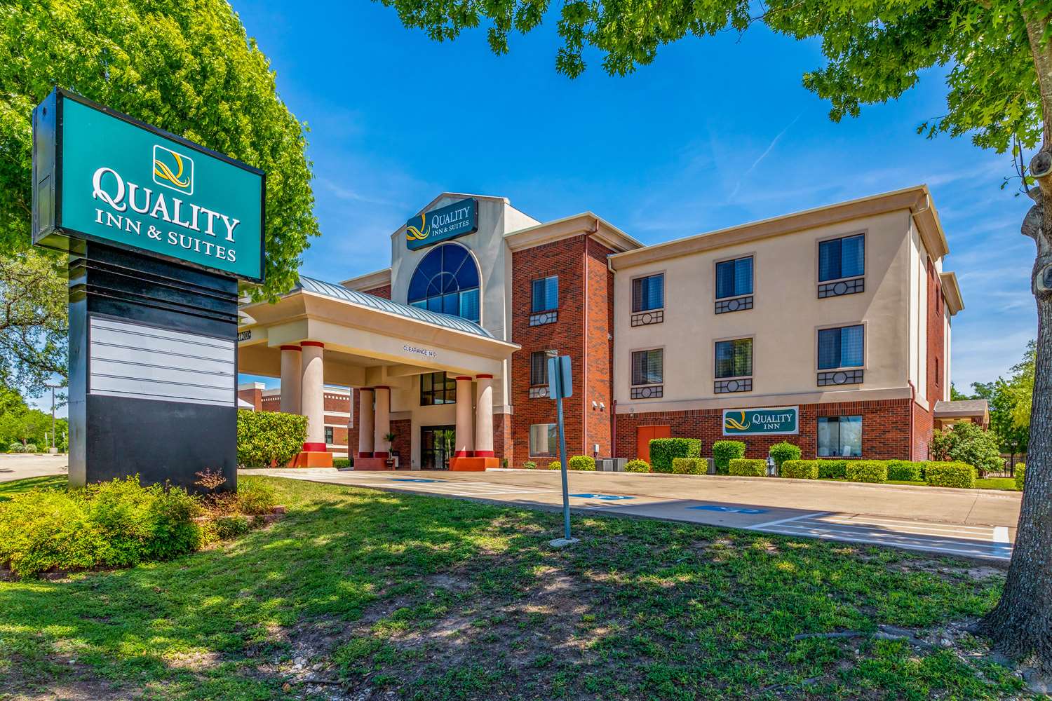 Hotel QUALITY INN & SUITES LAMPASAS