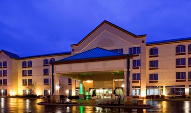 Hotel HOLIDAY INN & SUITES WAUSAU-ROTHSCHILD