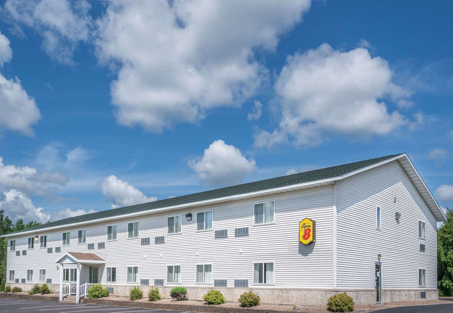 Hotel SUPER 8 BY WYNDHAM PHILLIPS