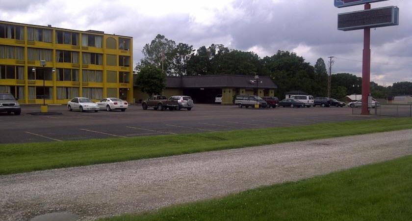 Hotel COUNTRY HEARTH INN AND SUITES SOUTH POINT
