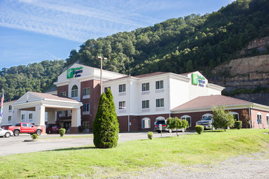 Hotel HOLIDAY INN EXPRESS & SUITES LOGAN