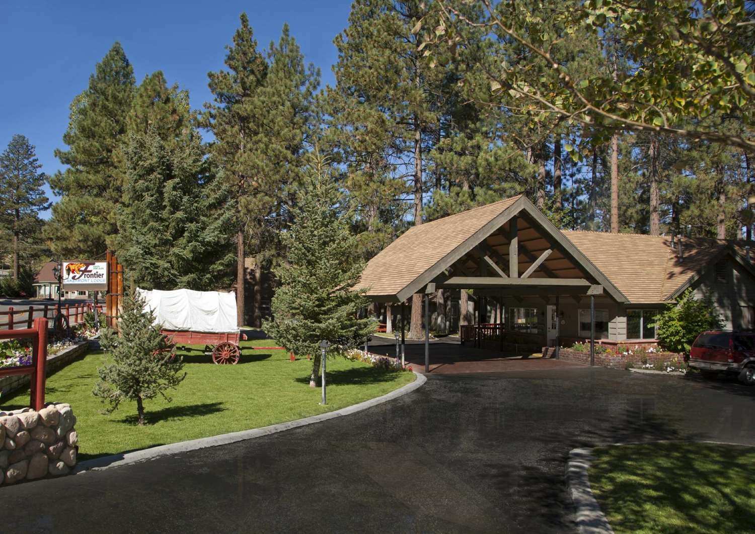Hotel BIG BEAR FRONTIER