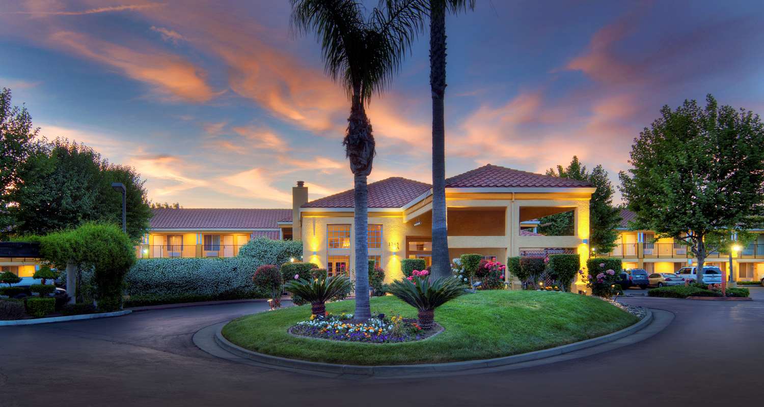 Hotel BEST WESTERN PLUS DIXON DAVIS