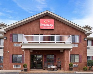 Hotel ECONO LODGE INN & SUITES SHELBYVILLE