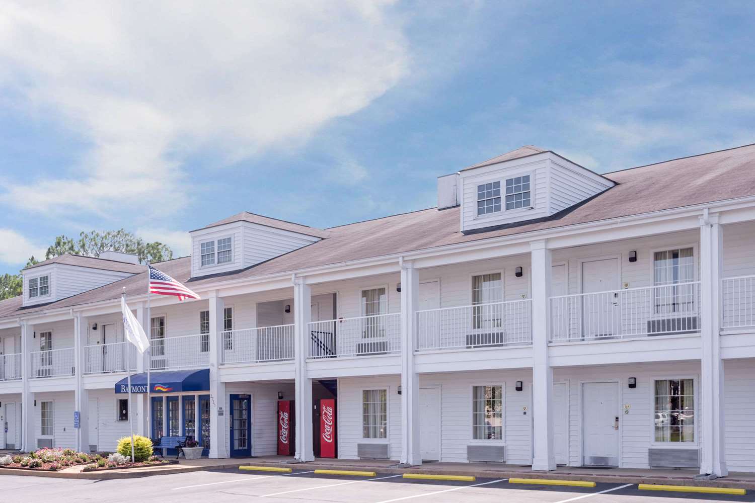 Hotel BAYMONT INN & SUITES ALBANY AT ALBANY MALL