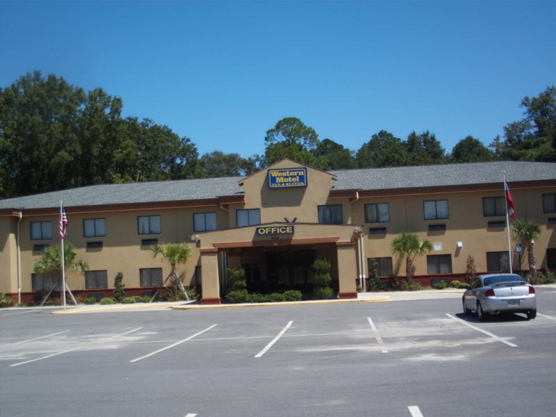 Hotel WESTERN MOTEL INN AND SUITES HAZLEHURST