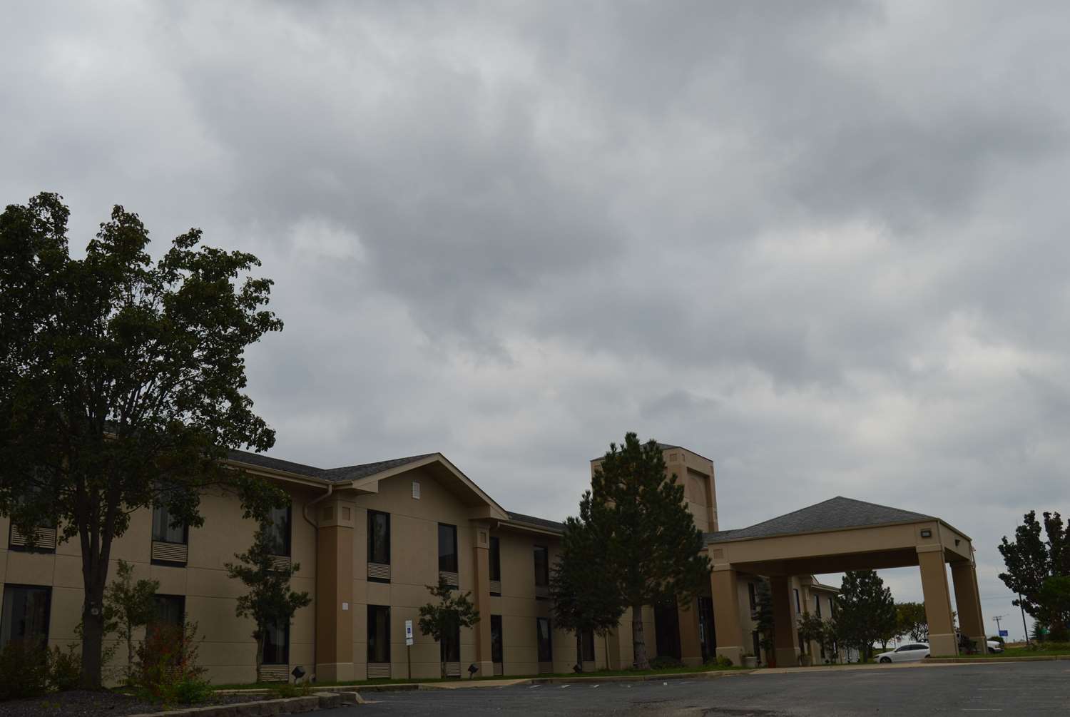 Hotel DAYS INN & SUITES CUBA
