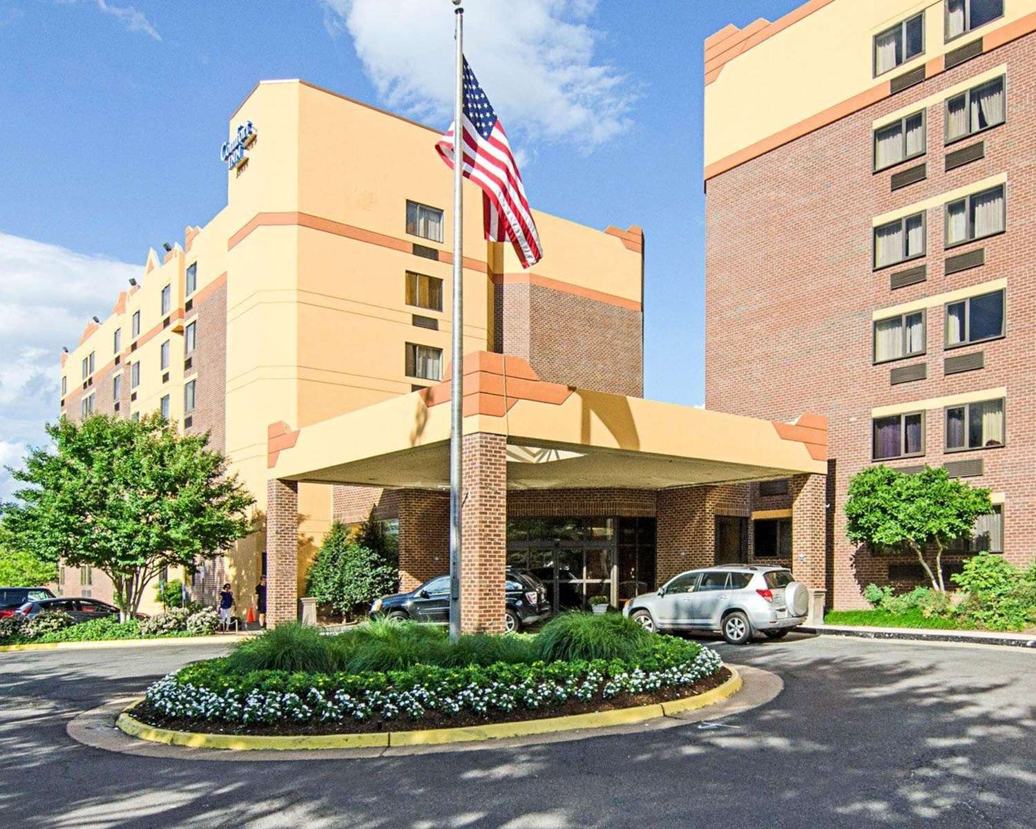 Hotel COMFORT INN UNIVERSITY CENTER
