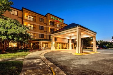Hotel COURTYARD SPRINGFIELD