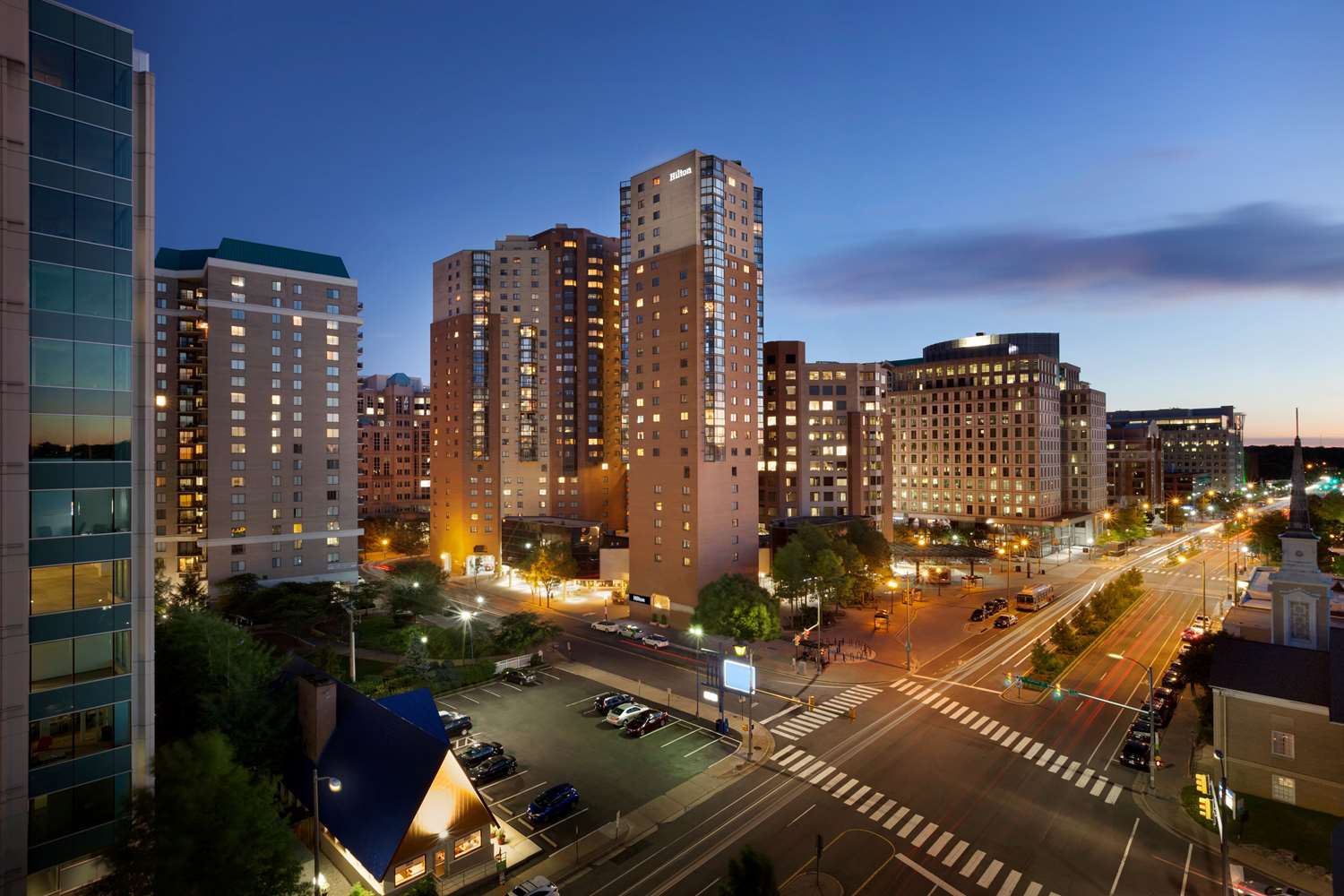 Hotel HILTON ARLINGTON