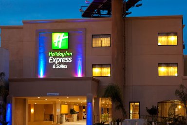 Hotel HOLIDAY INN EXPRESS & SUITES WOODLAND HILLS