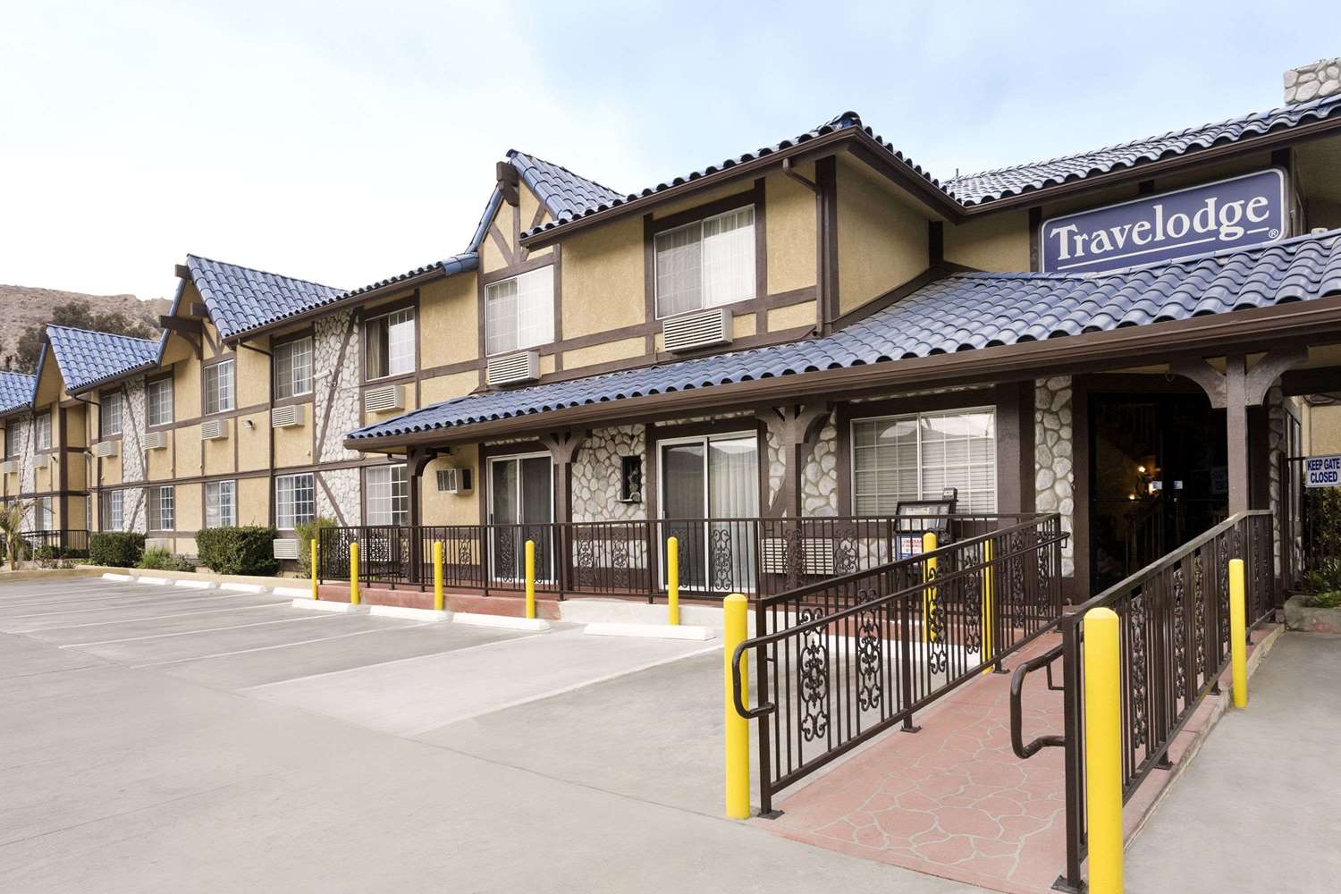Hotel TRAVELODGE BY WYNDHAM, SANTA CLARITA/VALENCIA