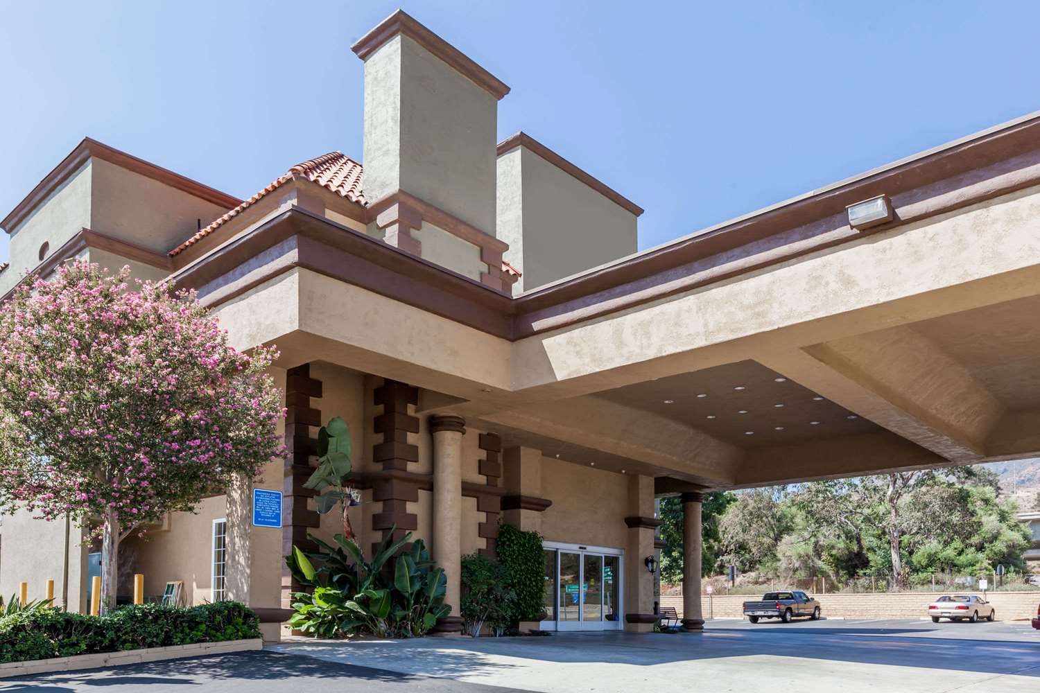 Hotel TRAVELODGE BY WYNDHAM SYLMAR CA
