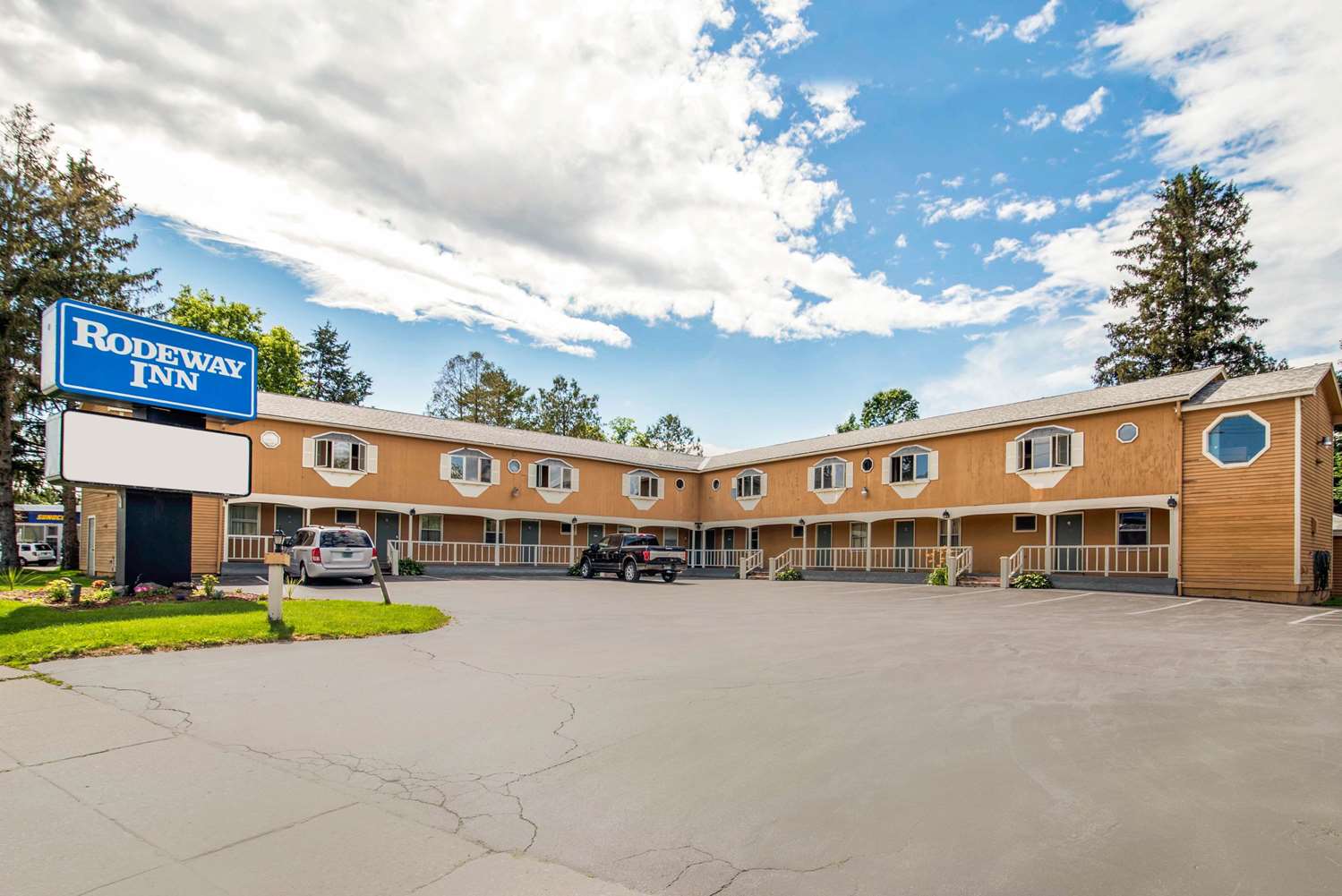 Hotel RODEWAY INN RUTLAND