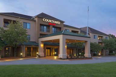Hotel COURTYARD AKRON FAIRLAWN