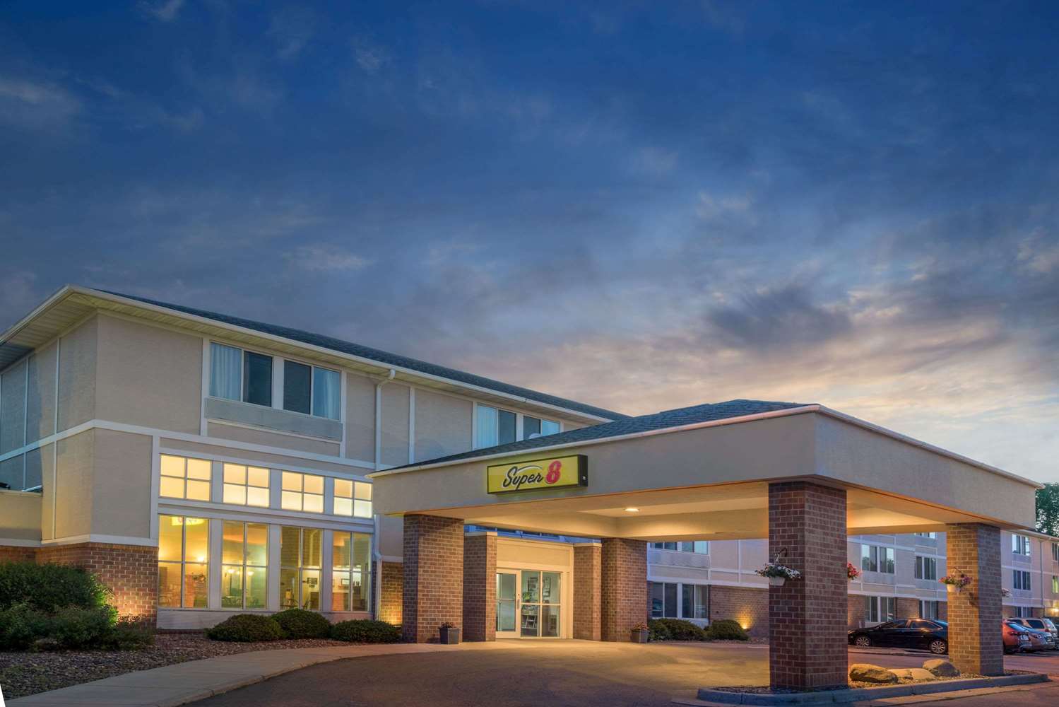 Hotel SUPER 8 MENOMONIE WI
