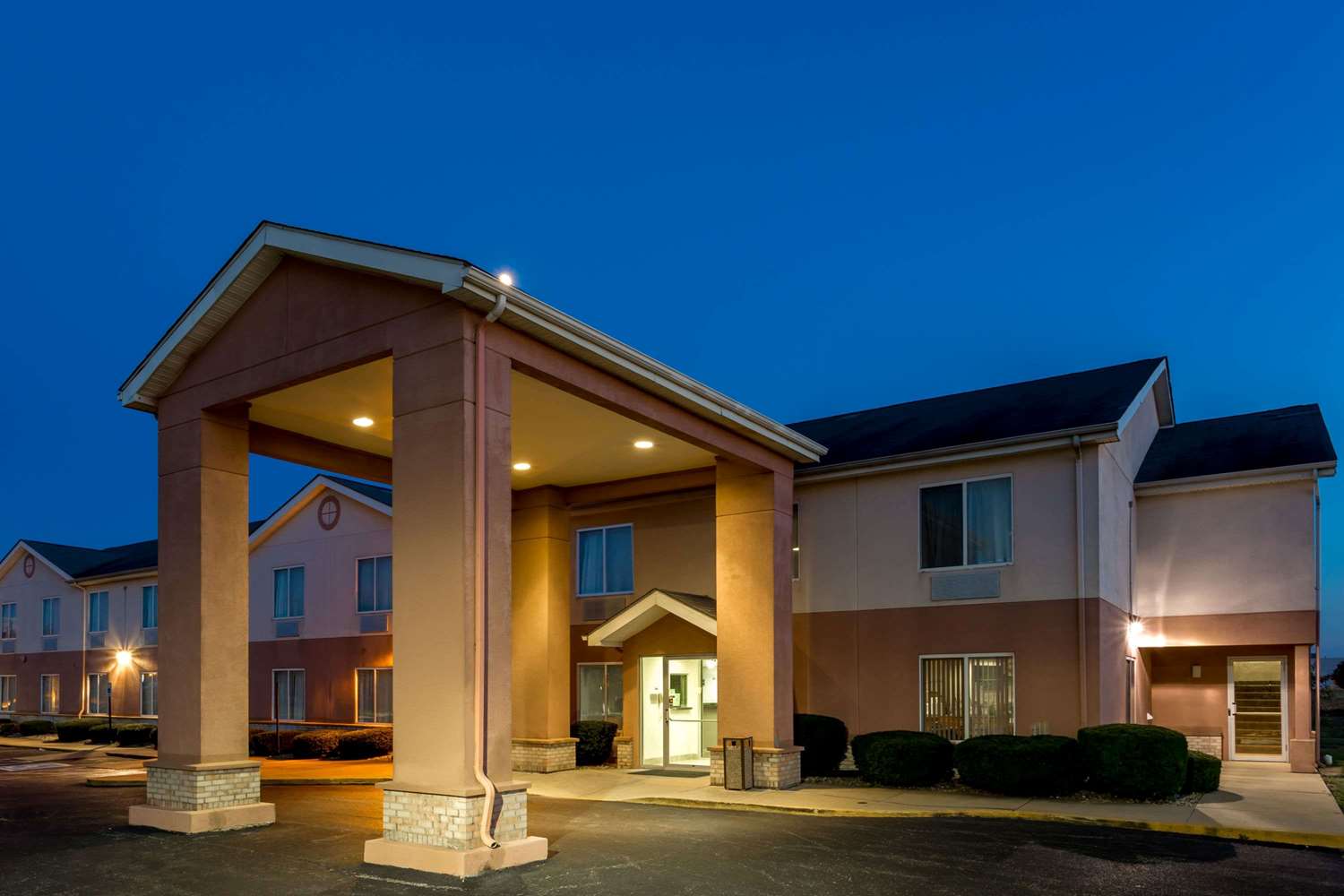 Hotel SUPER 8 FRANKFORT IN