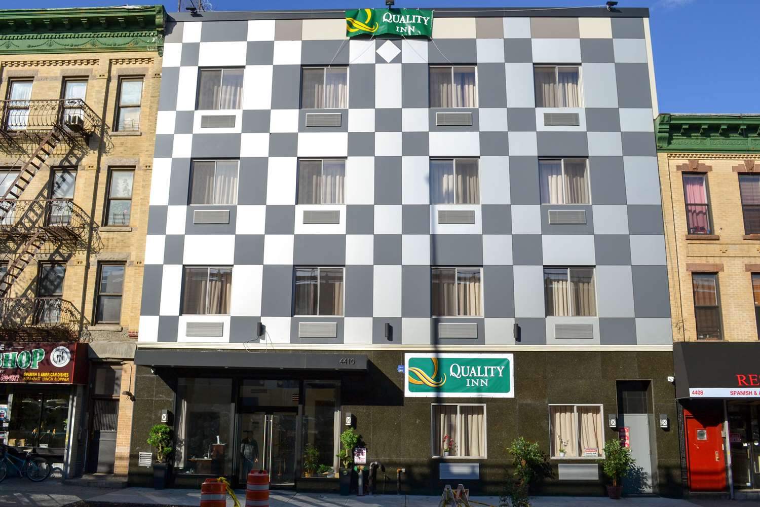 Hotel QUALITY INN NEAR SUNSET PARK