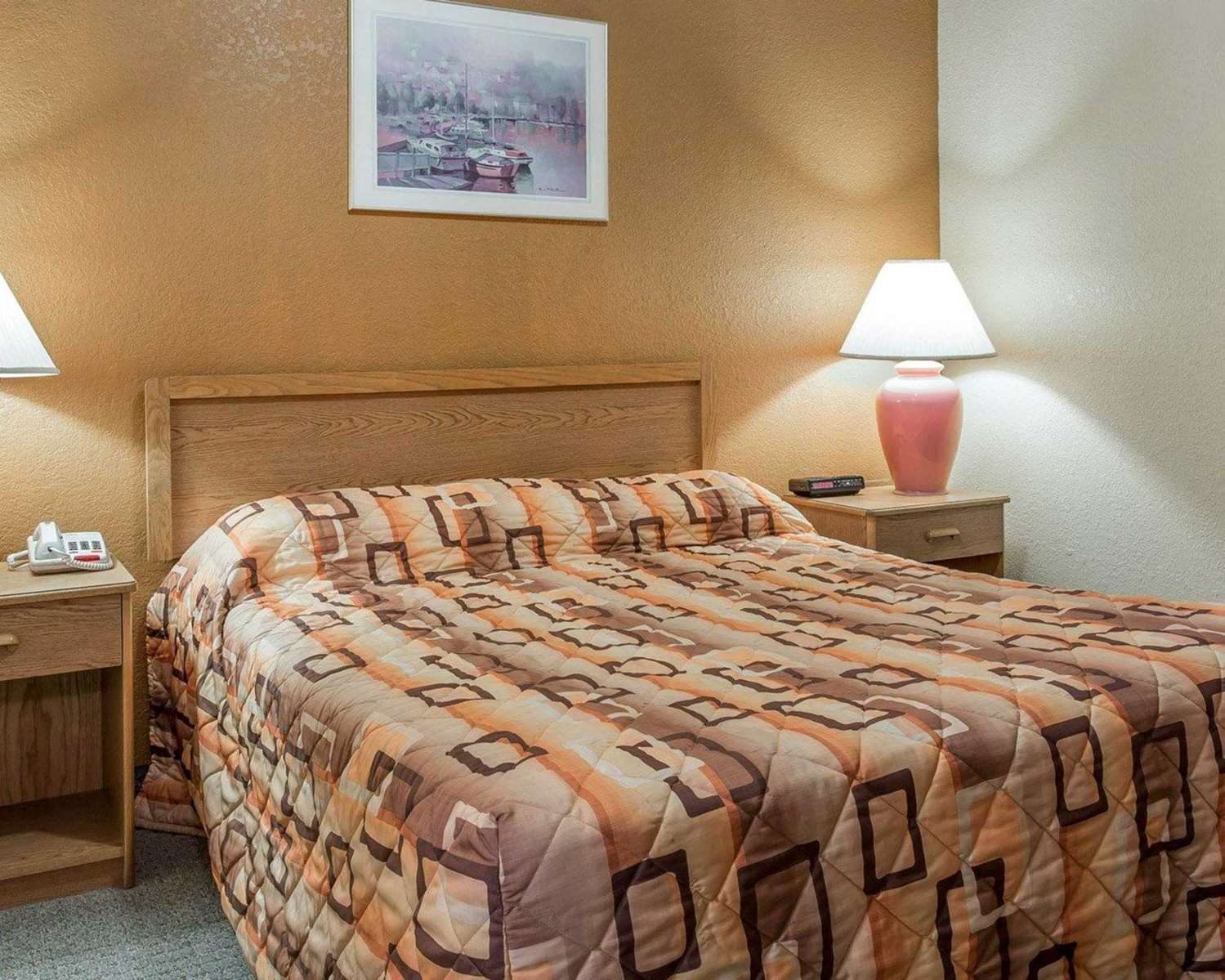 Hotel ECONO LODGE GARIBALDI