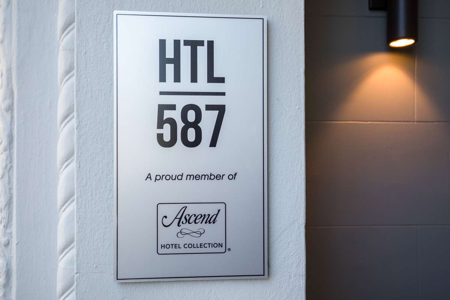 Hotel HTL 587, AN ASCEND HOTEL COLLECTION MEMBER