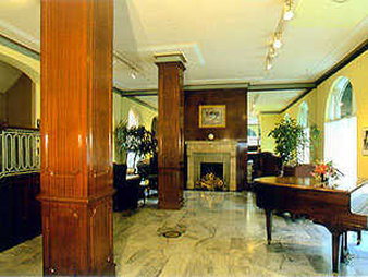 Hotel MONARCH HOTEL