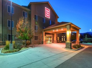 Hotel GRAND VISTA HOTEL PARACHUTE