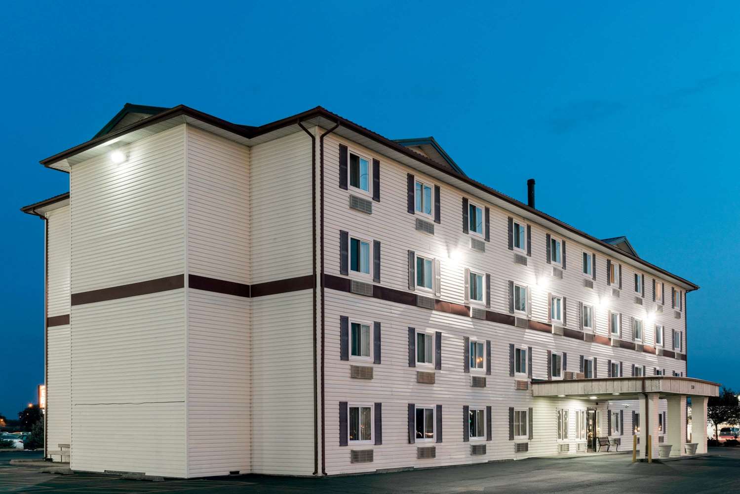 Hotel SUPER 8 SPRINGFIELD EAST