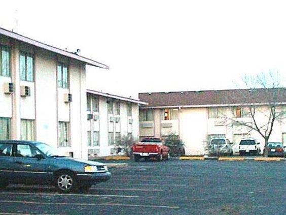 Hotel QUEST INN MOTEL