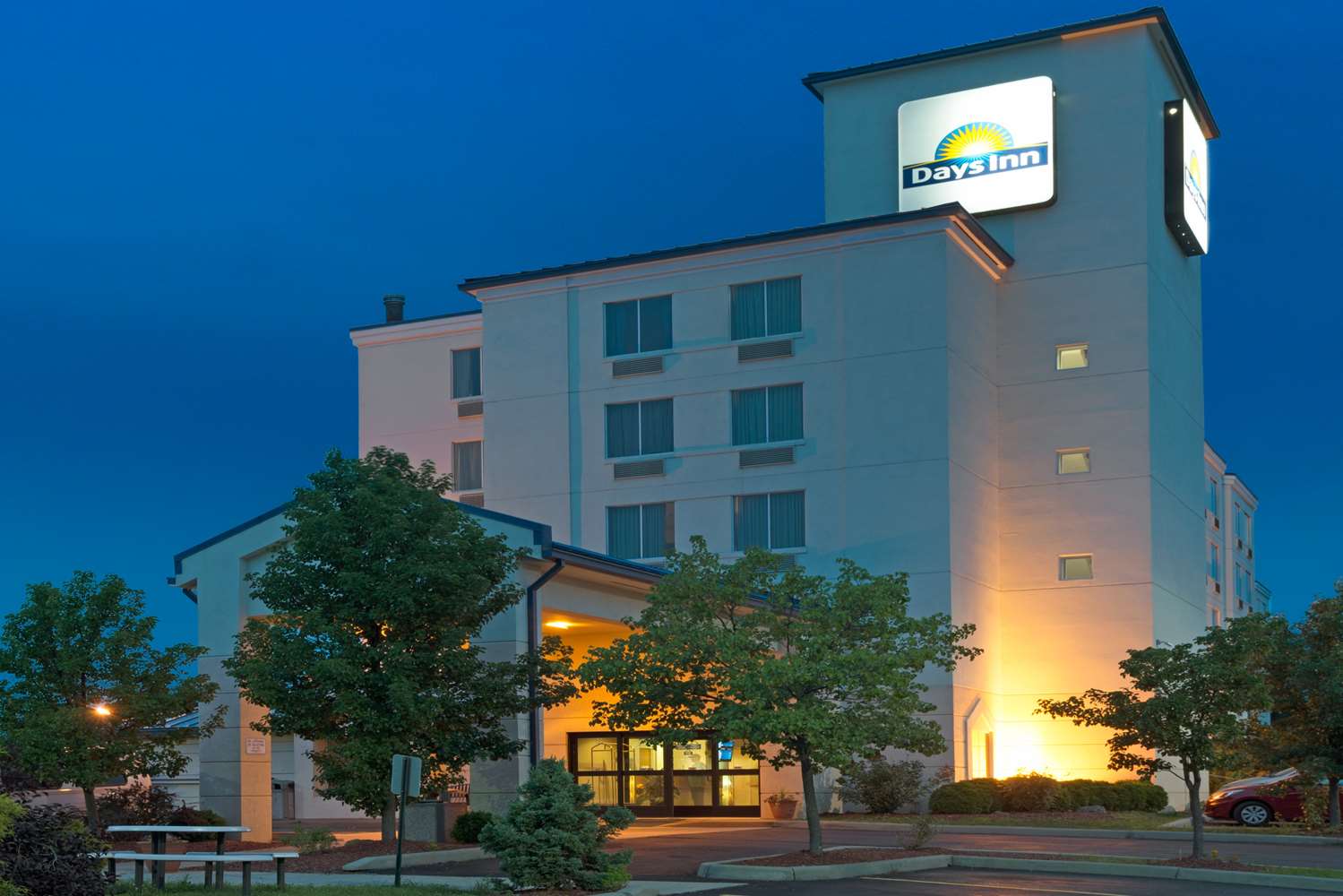 Hotel DAYS INN PITTSBURGH AIRPORT