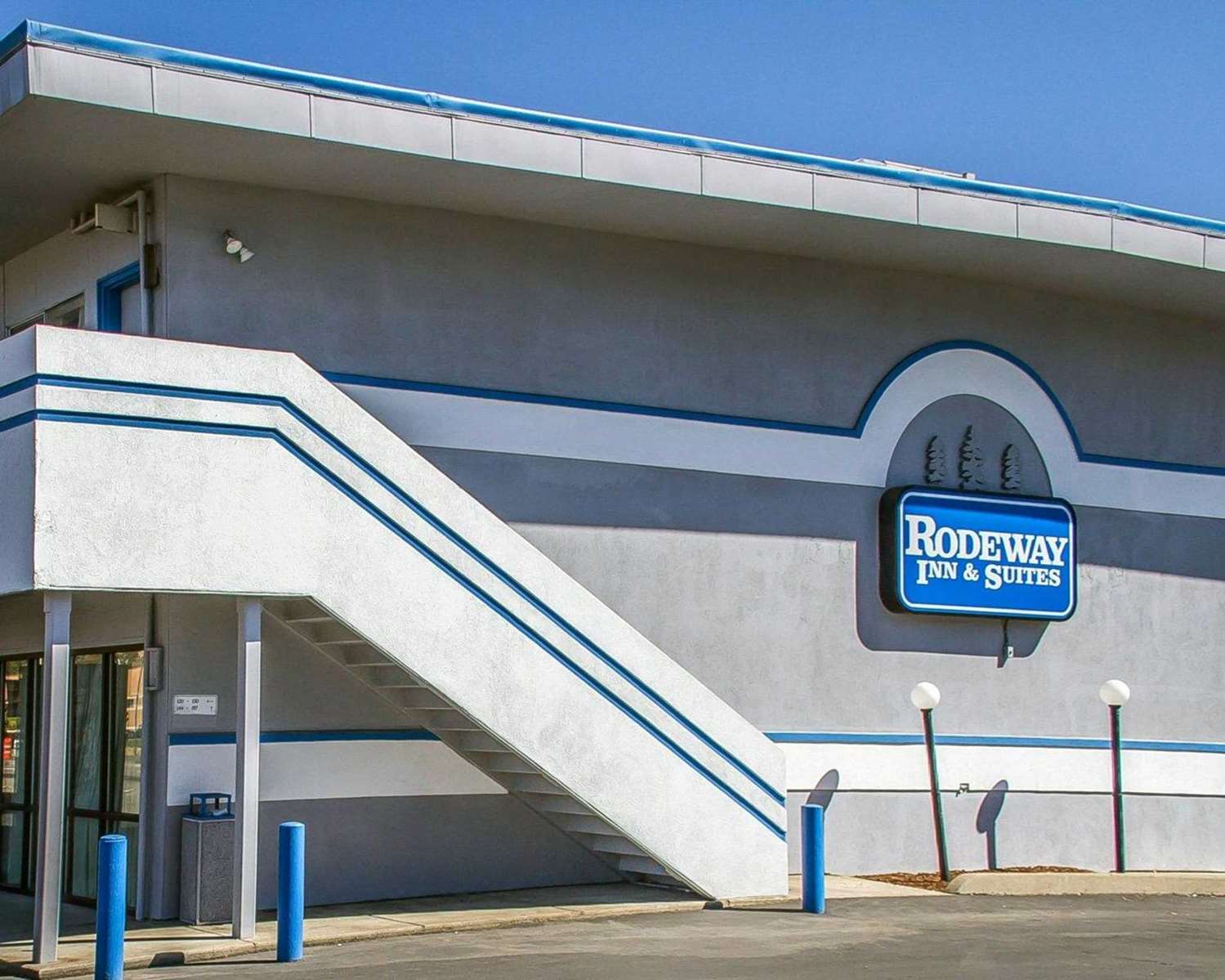 Hotel RODEWAY INN & SUITES ROSEBURG