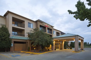 Hotel COURTYARD SPRINGFIELD