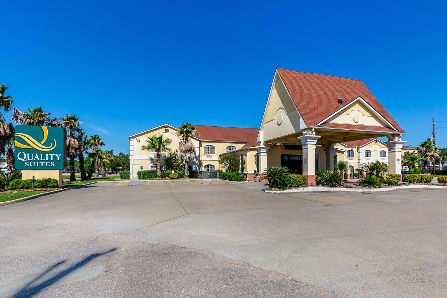 Hotel QUALITY SUITES NORTH