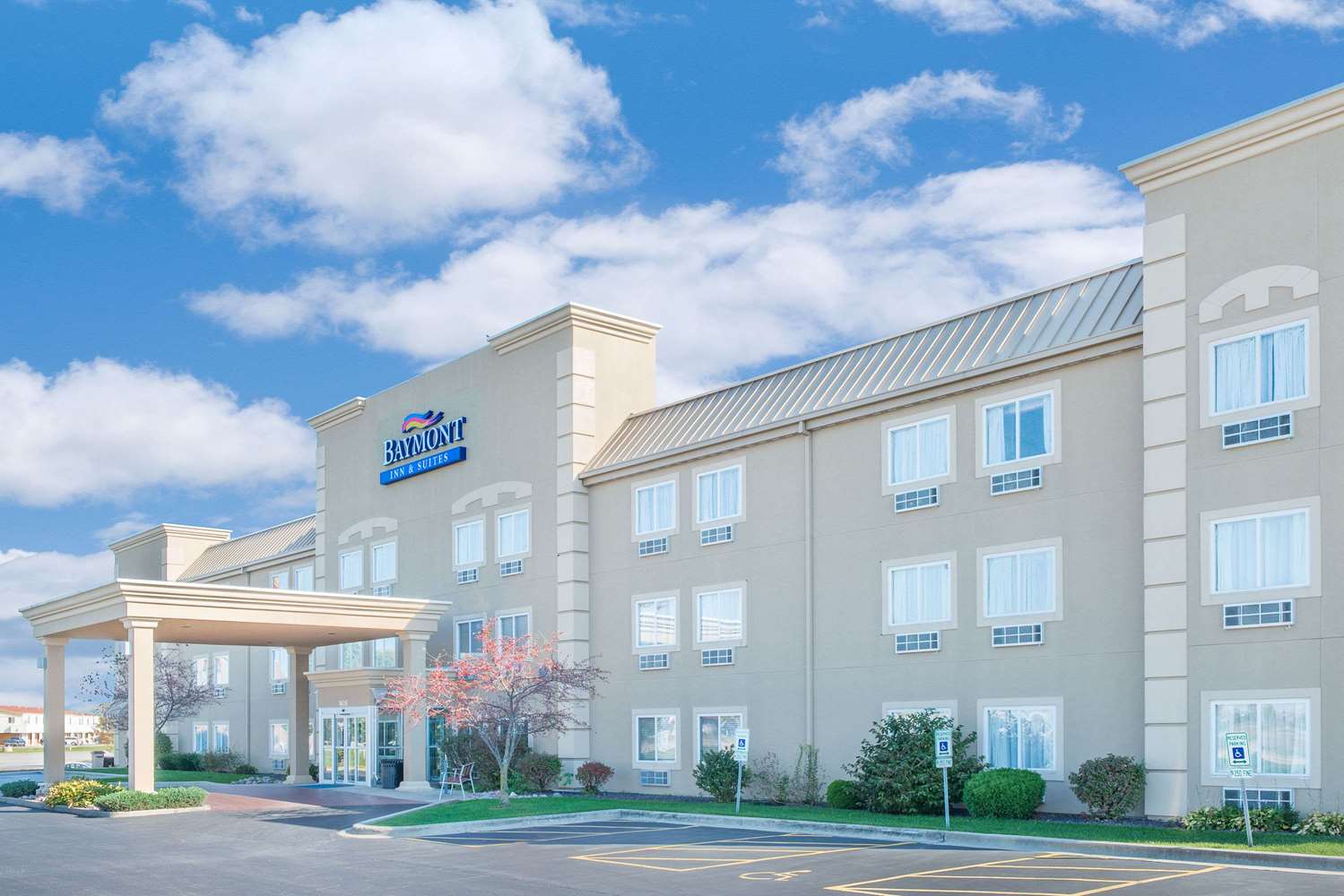 Hotel BAYMONT INN & SUITES LITCHFIELD