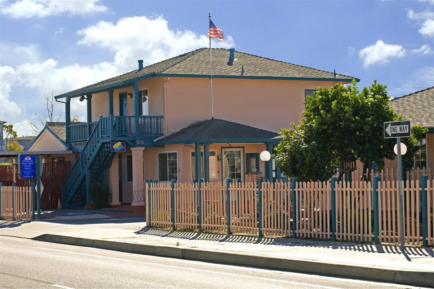 Hotel AMERICAS BEST VALUE INN