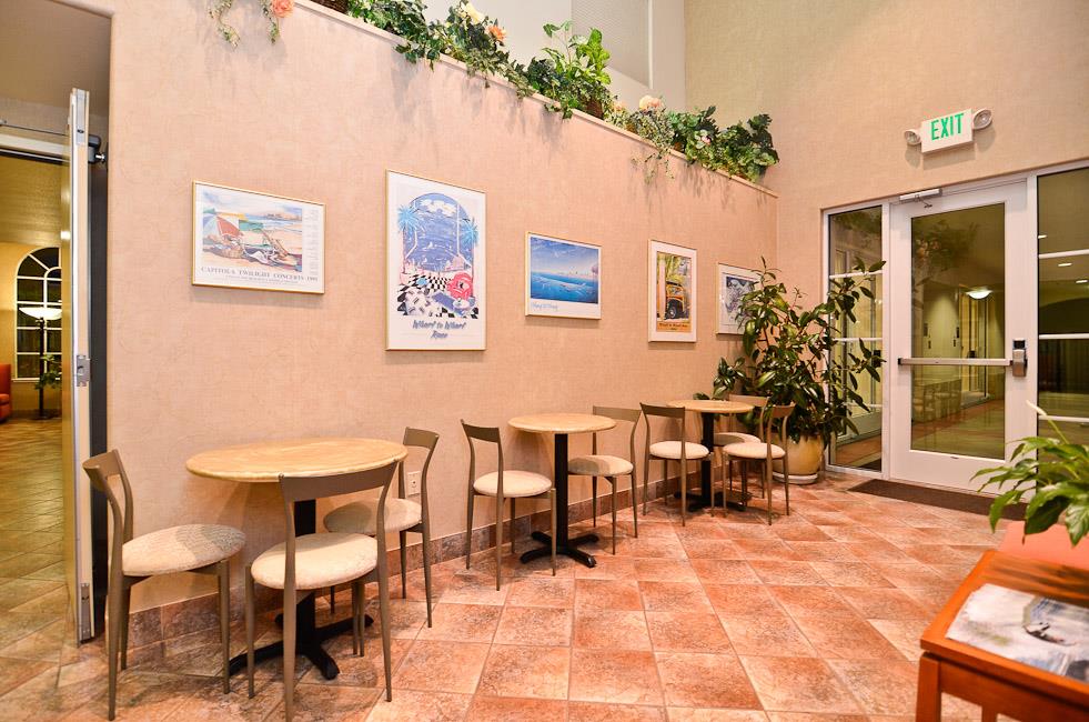 Hotel BEST WESTERN PLUS CAPITOLA BY-THE-SEA INN & SUITES