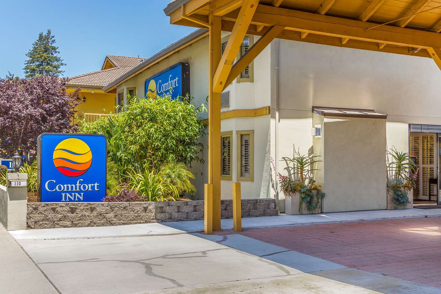 Hotel COMFORT INN SANTA CRUZ