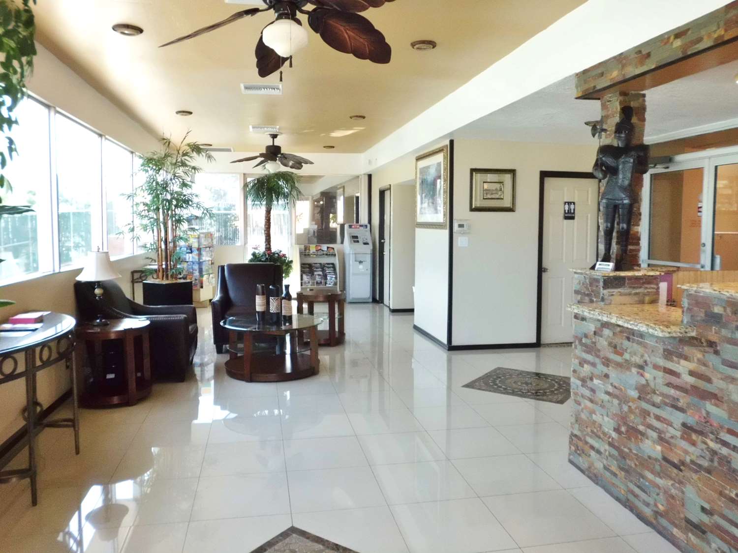 Hotel AMERICAS BEST INN LAKELAND