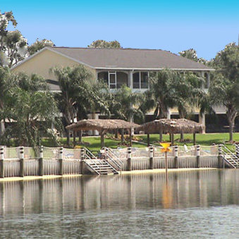 Hotel LAKE ROY BEACH INN