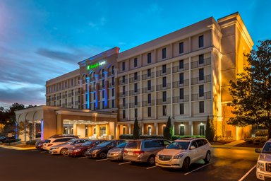 Hotel HOLIDAY INN EXPRESS ATLANTA AIRPORT-COLLEGE PARK