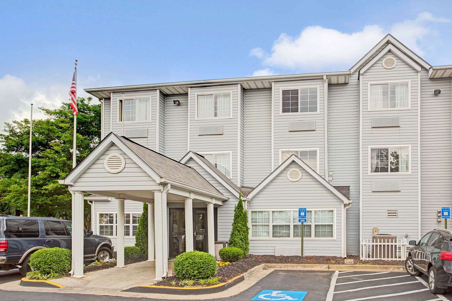 Hotel MICROTEL INN & SUITES BY WYNDHAM ATLANTA AIRPORT