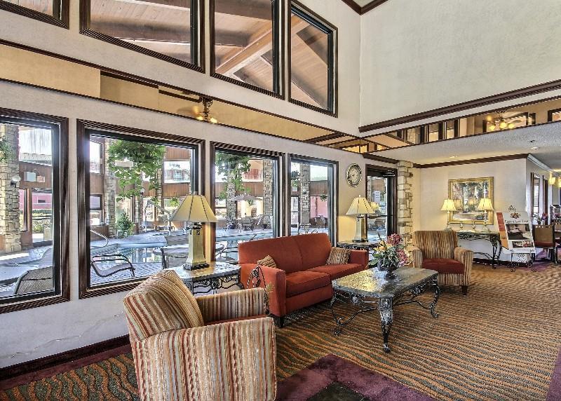 Hotel LADY LUCK HOTEL AND SUITES