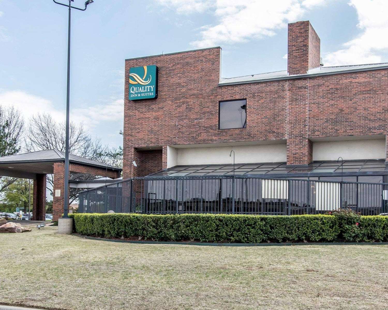 Hotel QUALITY INN & SUITES OKLAHOMA CITY