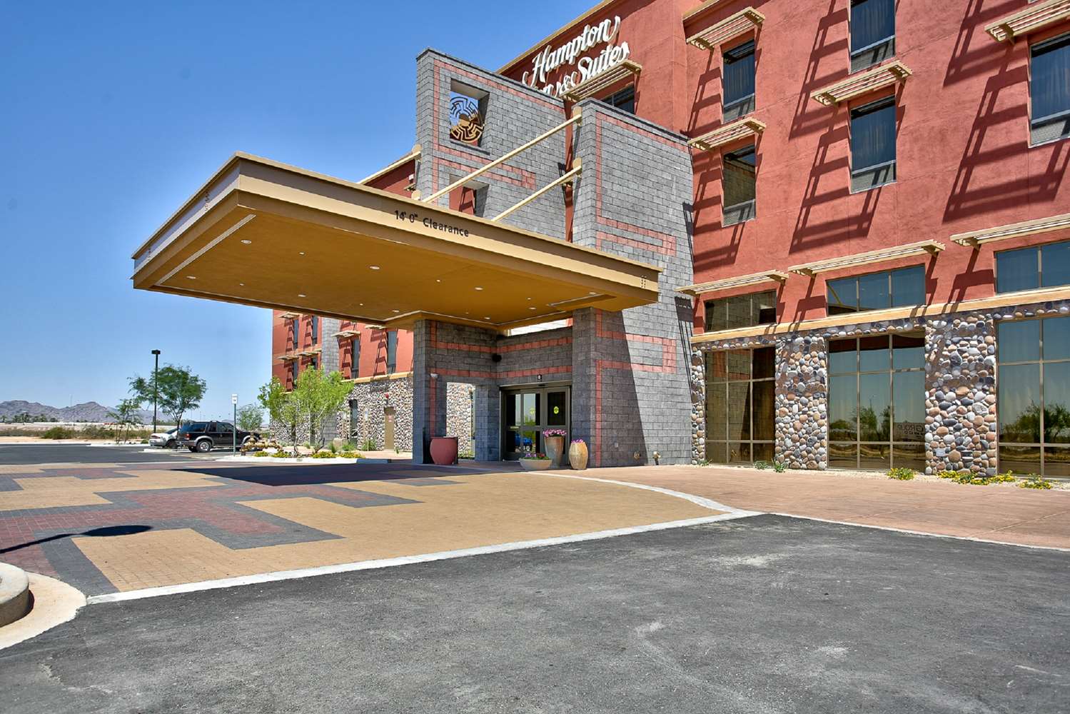 Hotel HAMPTON INN AND SUITES SCOTTSDALE-RIVERWALK